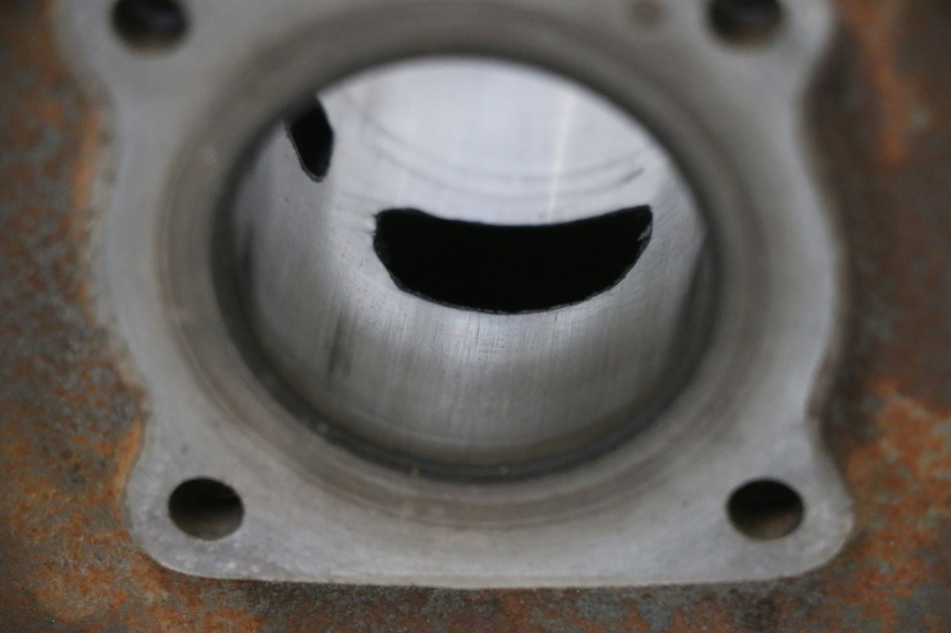 photo de CYLINDER BARREL PISTON PIAGGIO TYPHOON 50 (2000 - 2009) - Surface and material condition