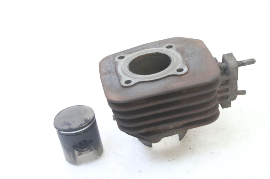 photo de CYLINDER BARREL PISTON PEUGEOT VIVACITY NEW 2T 50 (2008 - 2017) - Component detail