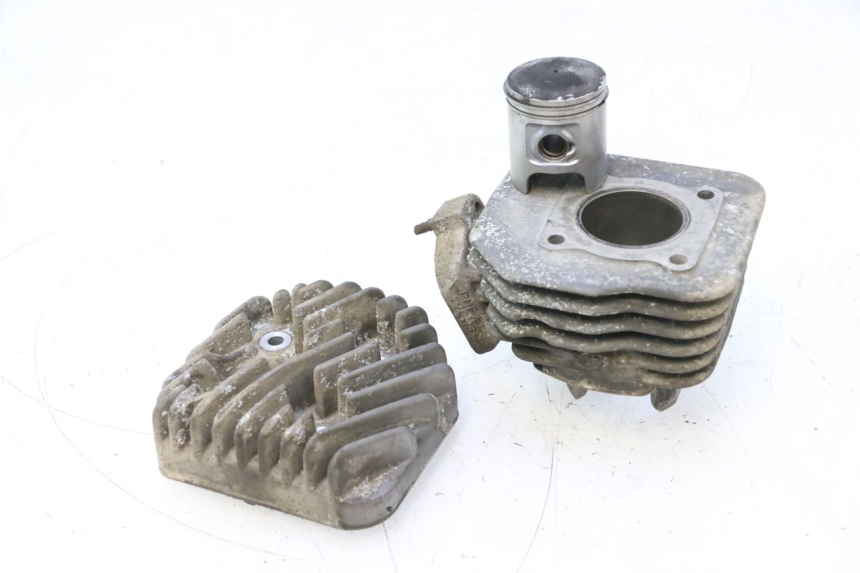 photo de CYLINDER BARREL PISTON PEUGEOT VIVACITY 50 (1998 - 2003) - Main view