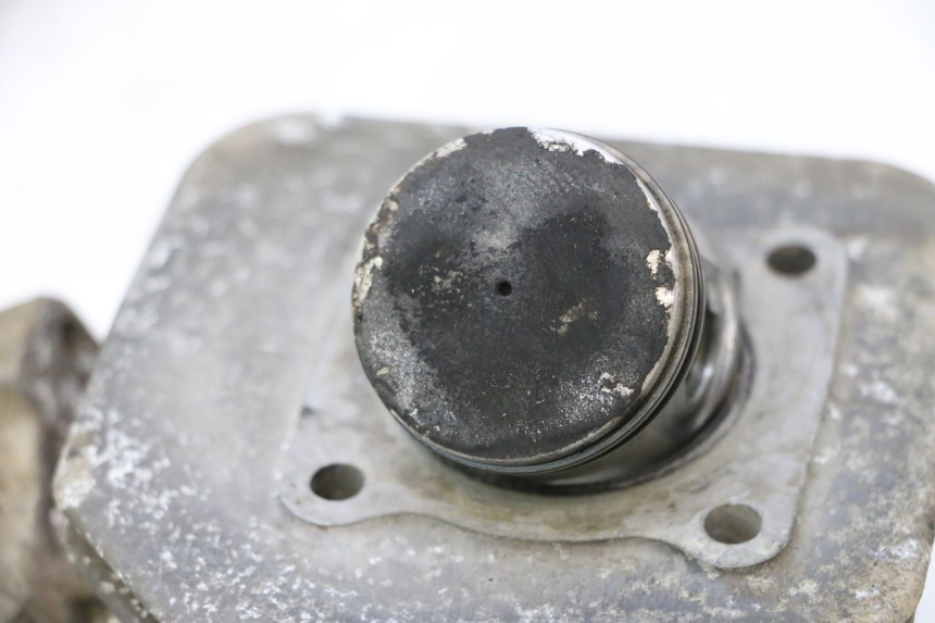 photo de CYLINDER BARREL PISTON PEUGEOT VIVACITY 50 (1998 - 2003) - Detailed visual inspection