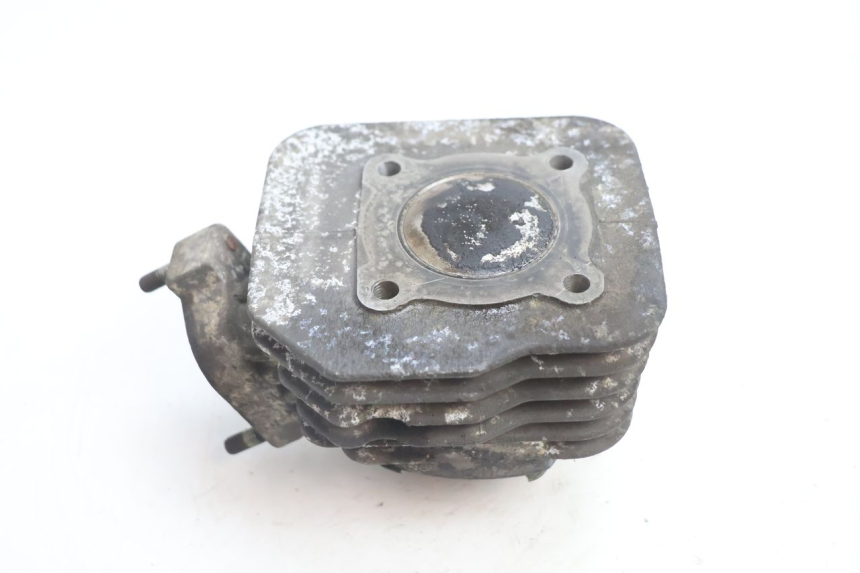photo de CYLINDER BARREL PISTON PEUGEOT VIVACITY 50 (2004 - 2009) - Technical close-up