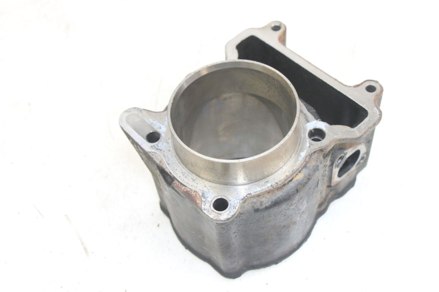 photo de CYLINDER PISTON YAMAHA X-MAX XMAX 250 (2006 - 2009) - Fixing points details