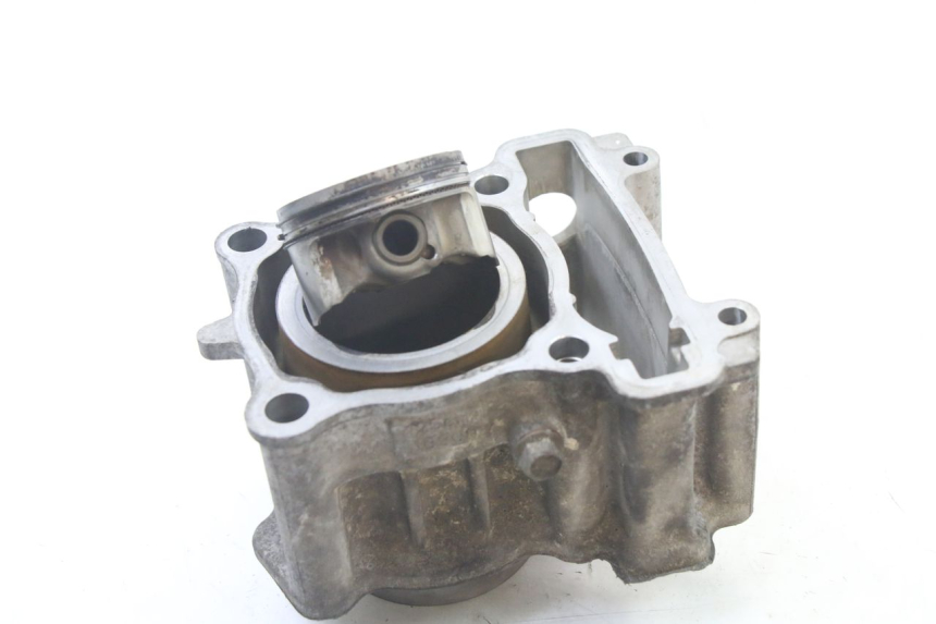 photo de CYLINDER BARREL PISTON YAMAHA X-MAX XMAX 125 (2010 - 2013) - Main view