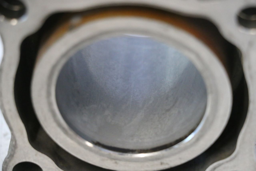 photo de CYLINDER BARREL PISTON YAMAHA X-MAX XMAX 125 (2010 - 2013) - Zoom on usage condition