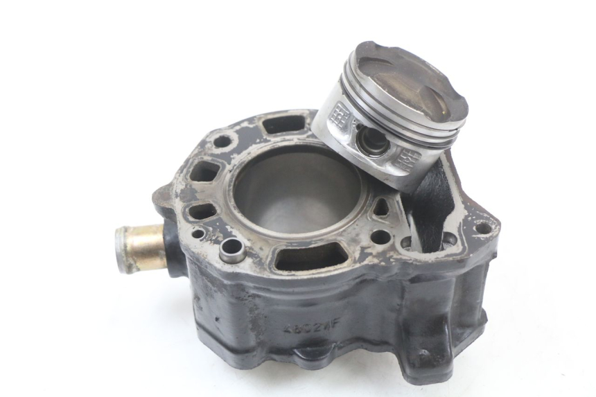 photo de CYLINDER PISTON PIAGGIO X8 125 (2004 - 2007) - Main view