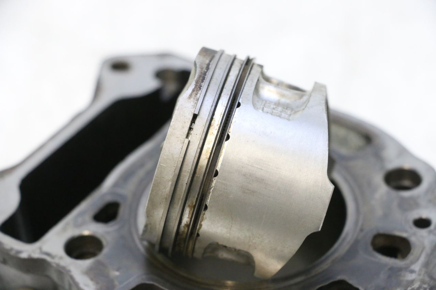 photo de CYLINDER PISTON PIAGGIO X9 EVOLUTION 125 (2003 - 2007) - Zoom on usage condition