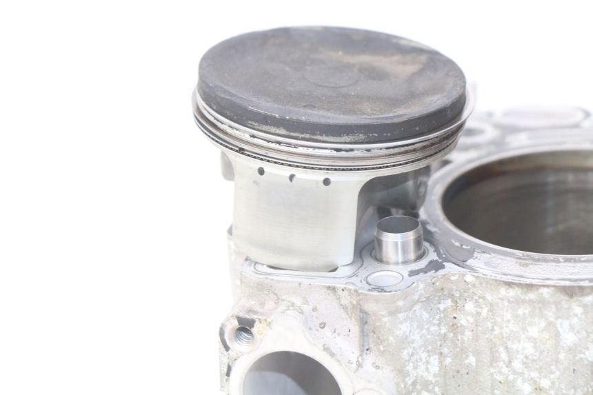 photo de CYLINDER BARREL PISTON YAMAHA XP T-MAX TMAX ABS 530 (2012 - 2015) - Alternative angle
