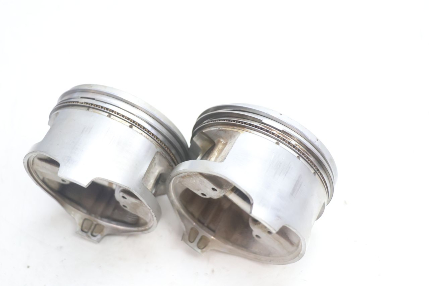 photo de CYLINDER BARREL PISTON HONDA XRV AFRICA TWIN 750 (1990 - 1992) - Main view