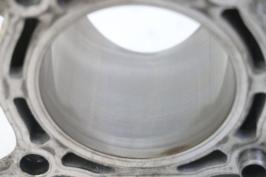 photo de CYLINDER BARREL PISTON YAMAHA YZ-F YZF 250 (2007 - 2013) - Alternative perspective