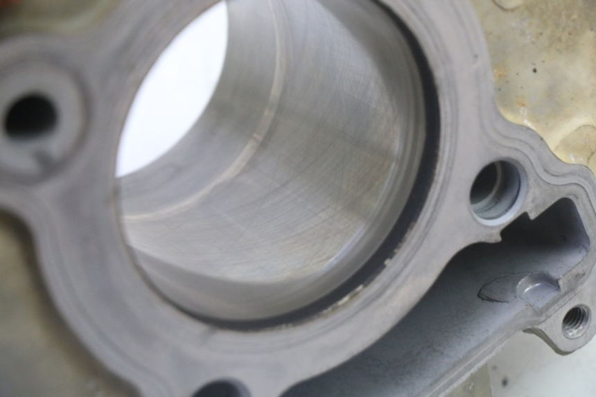 photo de CYLINDER BARREL PISTON YAMAHA YFM R RAPTOR 250 (2008 - 2014) - Used quality zoom