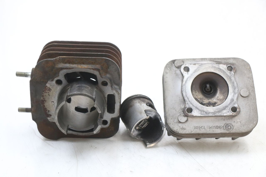 photo de CYLINDER PISTON PIAGGIO ZIP 2T 50 (2009 - 2019) - Component detail