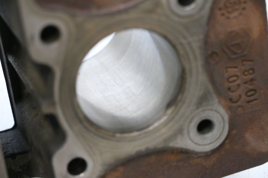 photo de CYLINDER PISTON PIAGGIO ZIP 4T 50 (2018 - 2020) - Markings and original references
