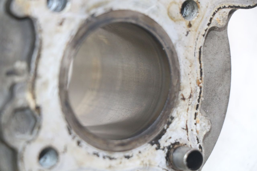 photo de CYLINDER TNT MOTOR ROMA 10' 4T 50 (2019 - 2022) - Alternative perspective