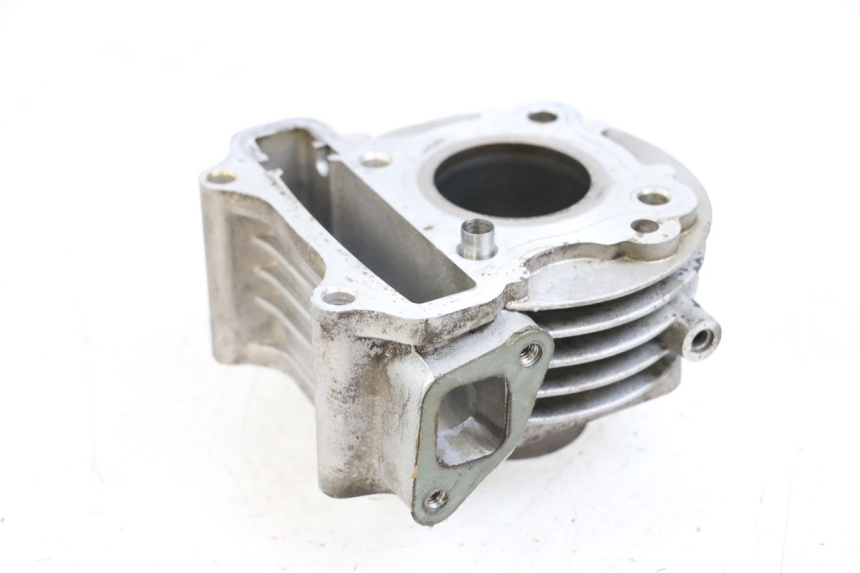 photo de CYLINDER BARREL PEUGEOT V-CLIC VCLIC 50 (2007 - 2013) - Surface and material condition