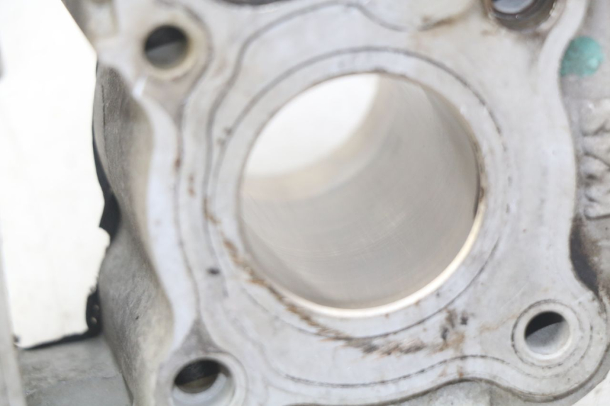 photo de CYLINDER PEUGEOT VIVACITY NEW 4T 50 (2008 - 2017) - Zoom on usage condition