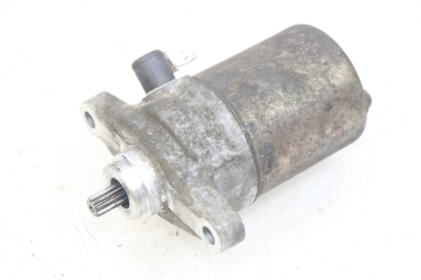 photo de STARTER KYMCO AGILITY 16+ 4T 50 (2018 - 2023) - Main view