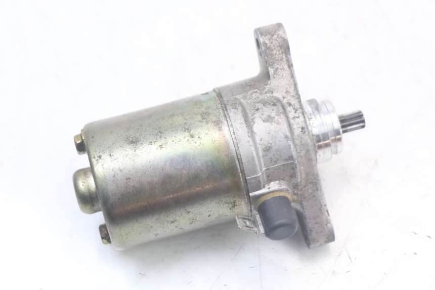 photo de STARTER KYMCO AGILITY 4T 50 (2018 - 2022) - Alternative perspective