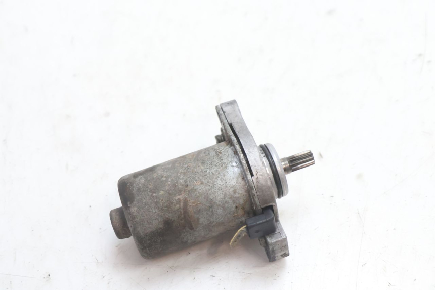 photo de STARTER MBK BOOSTER SPIRIT 50 (1999 - 2003) - Alternative perspective