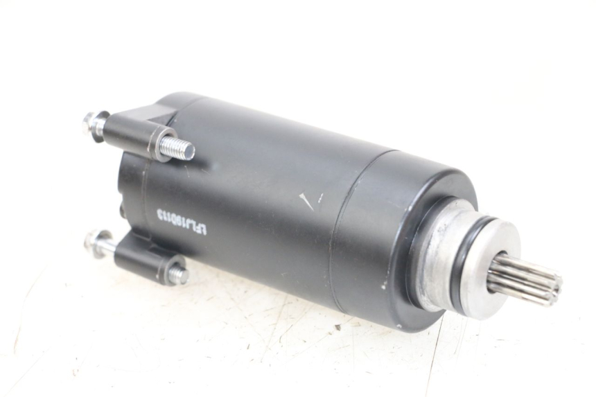 photo de STARTER ARCHIVE CAFE RACER 4T 50 (2019 - 2024) - Zoom on usage condition