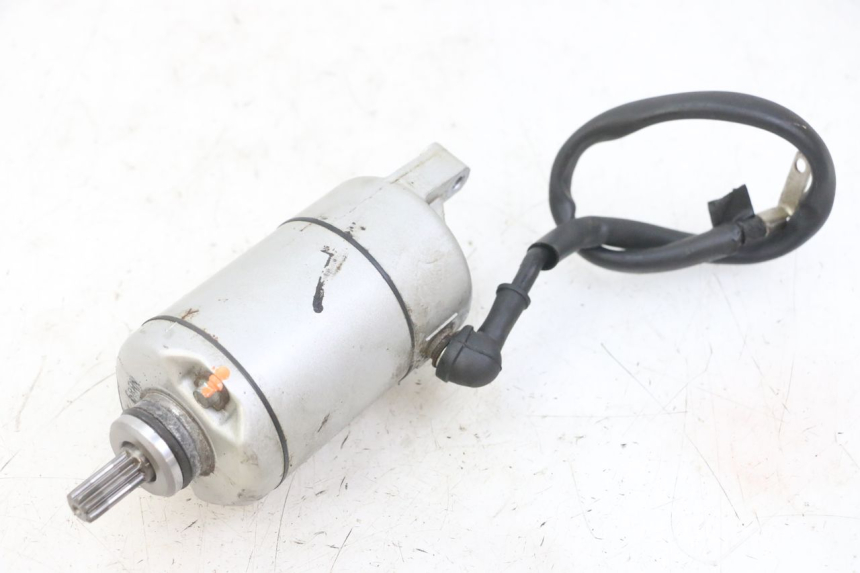 photo de STARTER HONDA CBF 500 (2004 - 2007) - Alternative perspective