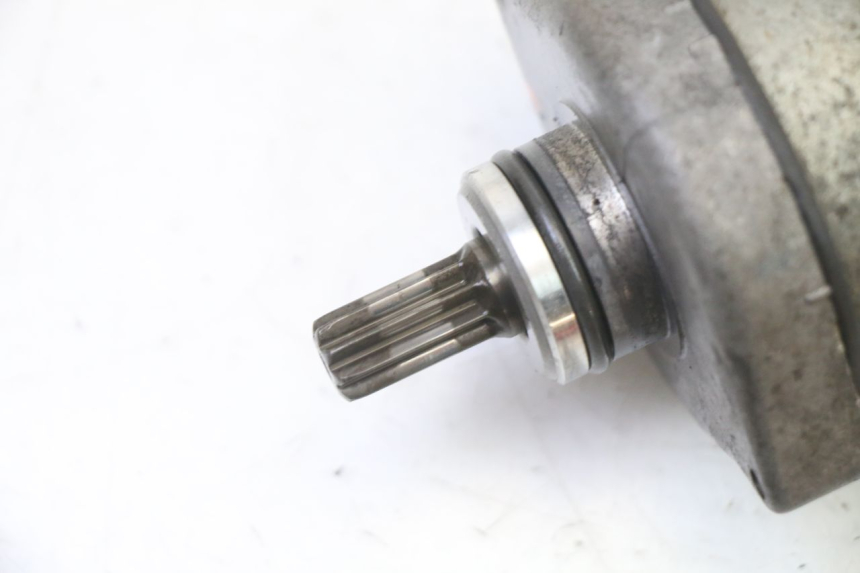 photo de STARTER HONDA CBR RR FIREBLADE 900 (1992 - 1994) - Zoom on usage condition