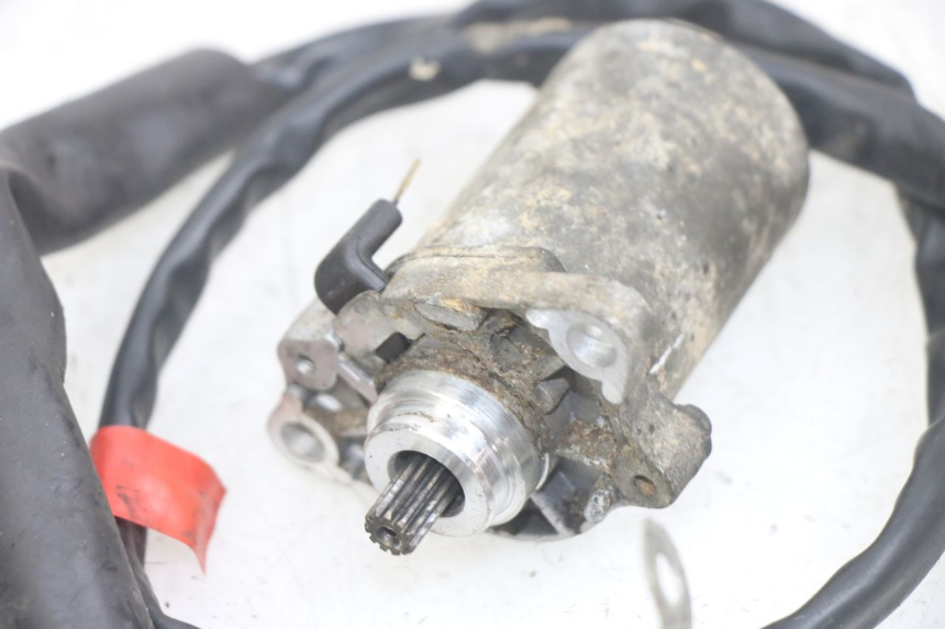 photo de STARTER GILERA DNA 50 (2000 - 2007) - Alternative perspective