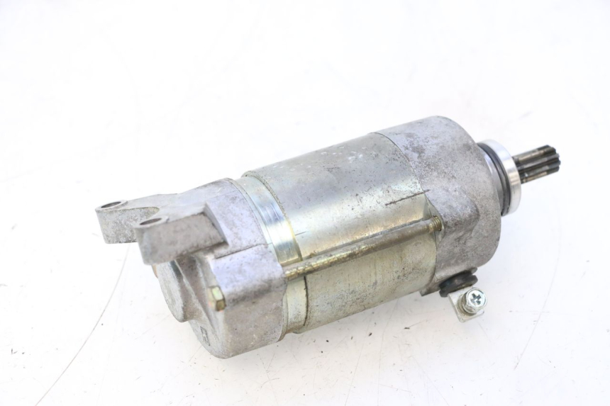 photo de STARTER YAMAHA FJR 1300 (2001 - 2005) - Alternative perspective