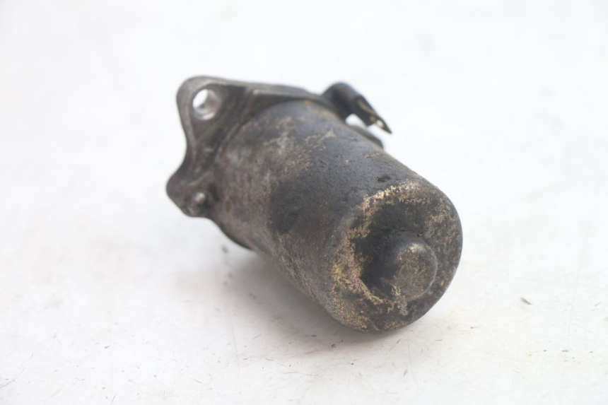 photo de STARTER PIAGGIO FLY 2T 50 (2004 - 2017) - Technical close-up