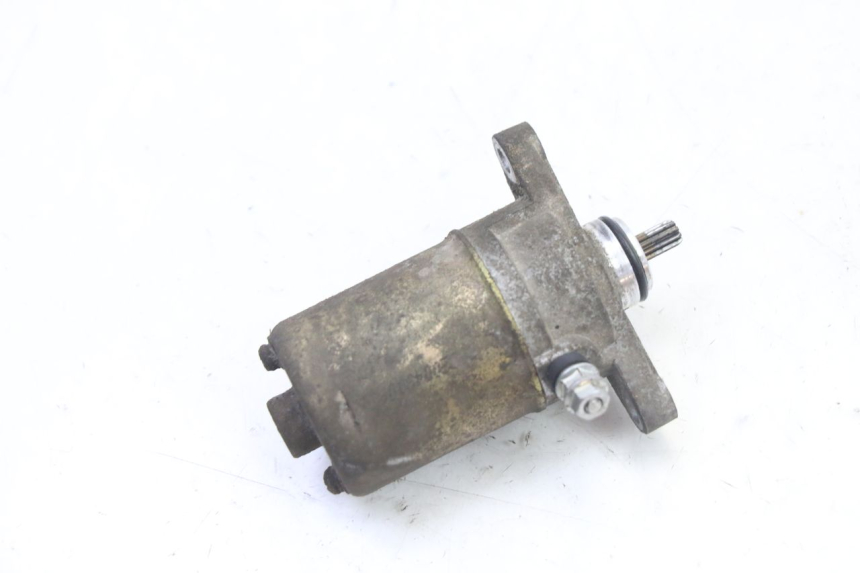 photo de STARTER VENESI FLY RETRO 4T 50 (2020 - 2025) - Alternative perspective