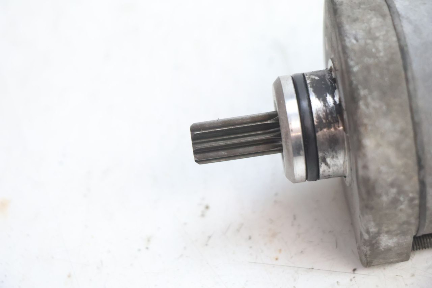 photo de STARTER GILERA GP 800 (2007 - 2013) - Component detail