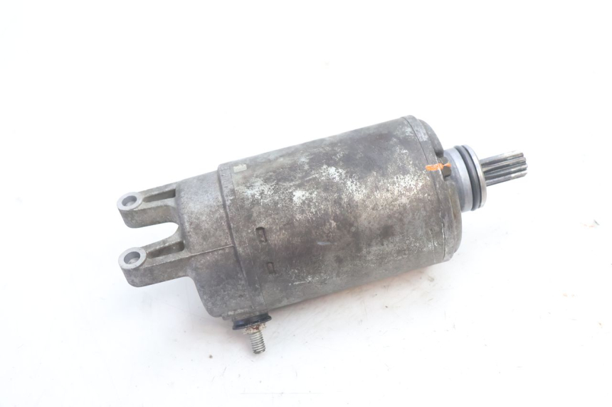 photo de STARTER SUZUKI GSX F GSXF 750 (1988 - 1998) - Technical close-up