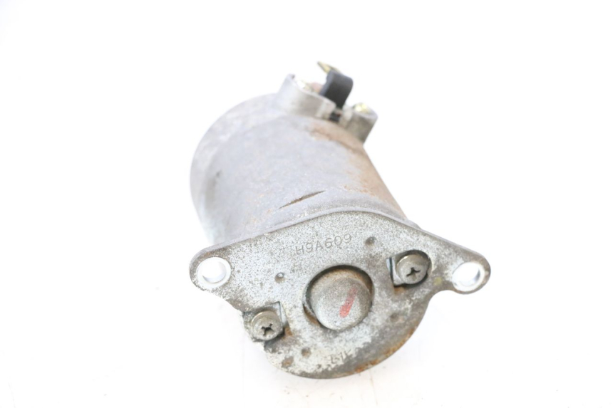 photo de STARTER SYM GTS EVO 125 (2009 - 2013) - Fixing points details