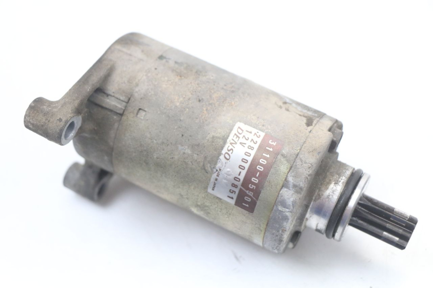 photo de STARTER SUZUKI GZ MARAUDER 125 (1998 - 2004) - Main view