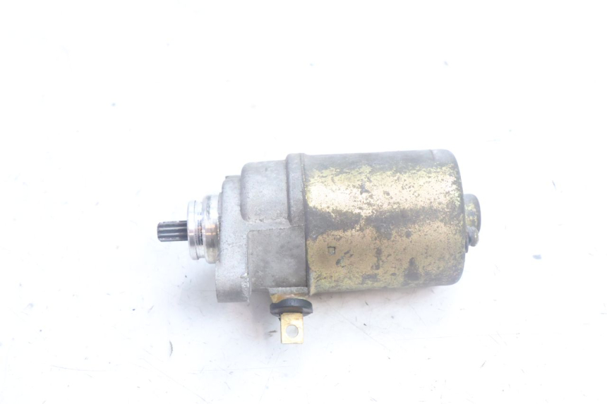 photo de STARTER PEUGEOT KISBEE 4T 50 (2010 - 2017) - Zoom on usage condition