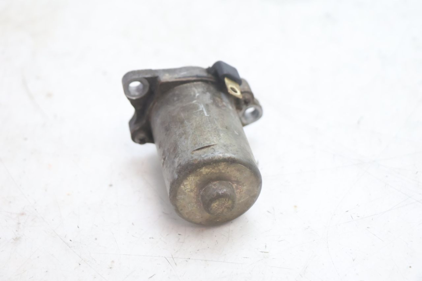 photo de STARTER PEUGEOT LUDIX 50 (2005 - 2007) - Fixing points details