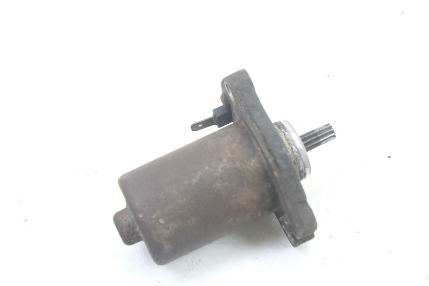 photo de STARTER MBK BOOSTER SPIRIT NAKED 50 (2004 - 2017) - Technical close-up