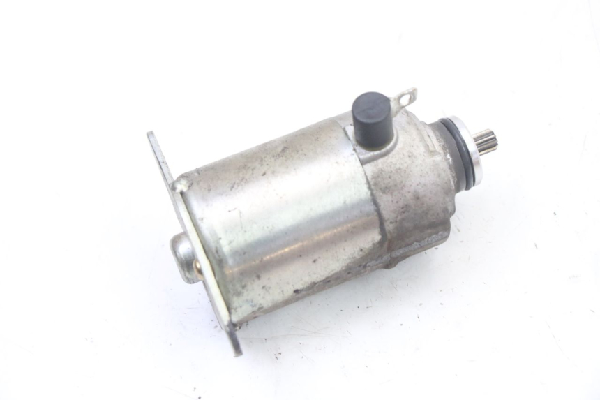 photo de STARTER SYM ORBIT III 3 4T 50 (2021 - 2025) - Alternative perspective