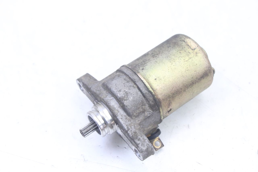 photo de STARTER PEUGEOT KISBEE 4T 50 (2010 - 2017) - Zoom on usage condition