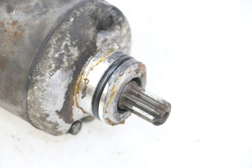 photo de STARTER PIAGGIO MP3 125 (2006 - 2014) - Alternative perspective