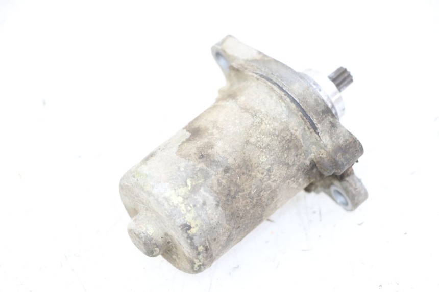 photo de STARTER PGO RODOSHOW 2T 50 (2003 - 2007) - Alternative perspective