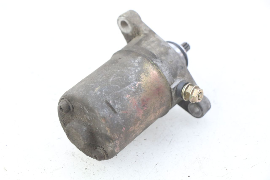 photo de STARTER TNT MOTOR ROMA 10' 4T 50 (2019 - 2022) - Zoom on usage condition