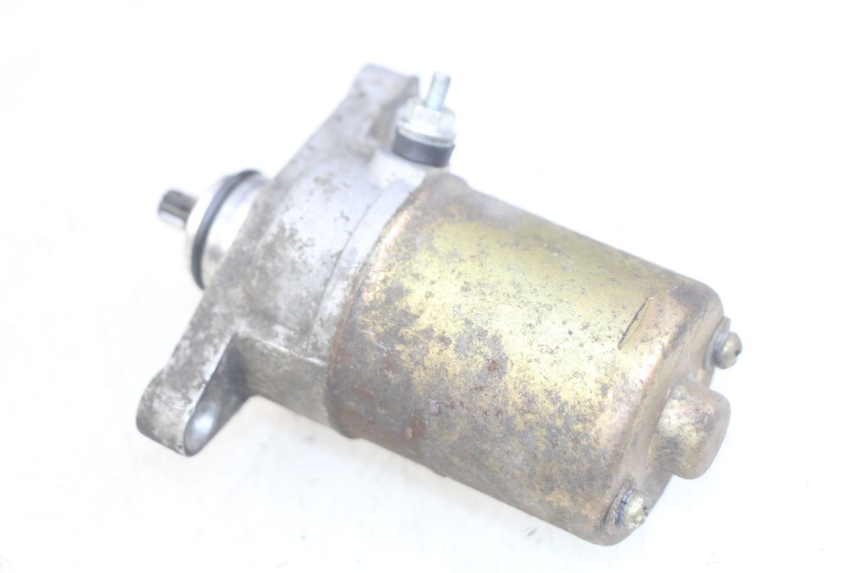 photo de STARTER TNT MOTOR ROMA 10' 4T 50 (2019 - 2022) - Zoom on usage condition