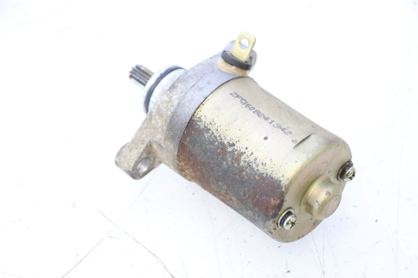 photo de STARTER TNT MOTOR ROMA 12' 2T 50 (2007 - 2018) - Alternative perspective