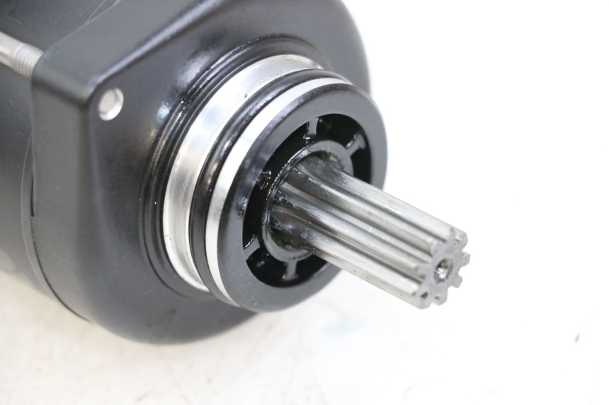 photo de STARTER ROYAL ENFIELD CONTINENTAL GT 650 (2019 - 2024) - Alternative perspective