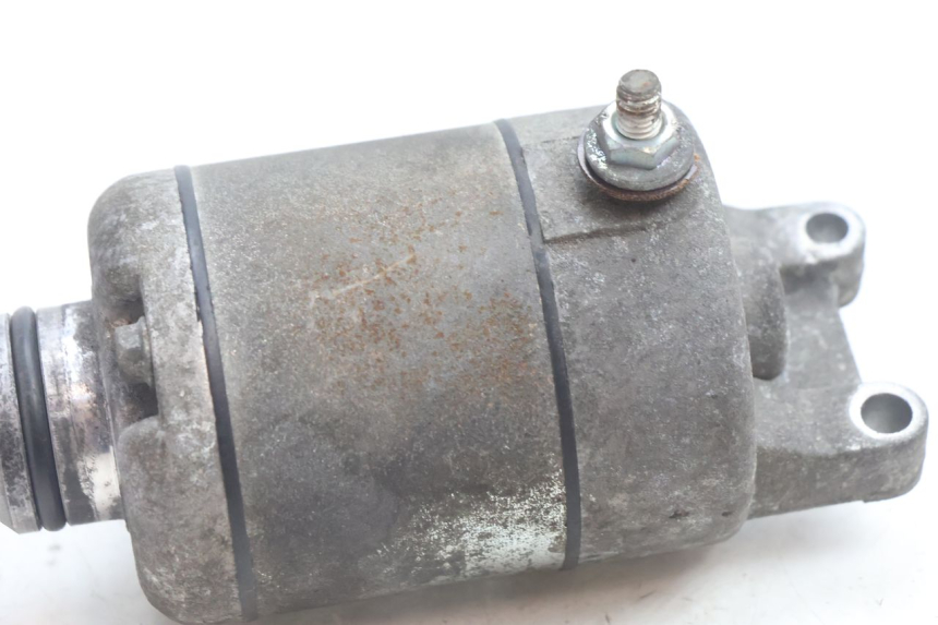 photo de STARTER PEUGEOT SATELIS 125 (2006 - 2009) - Zoom on usage condition