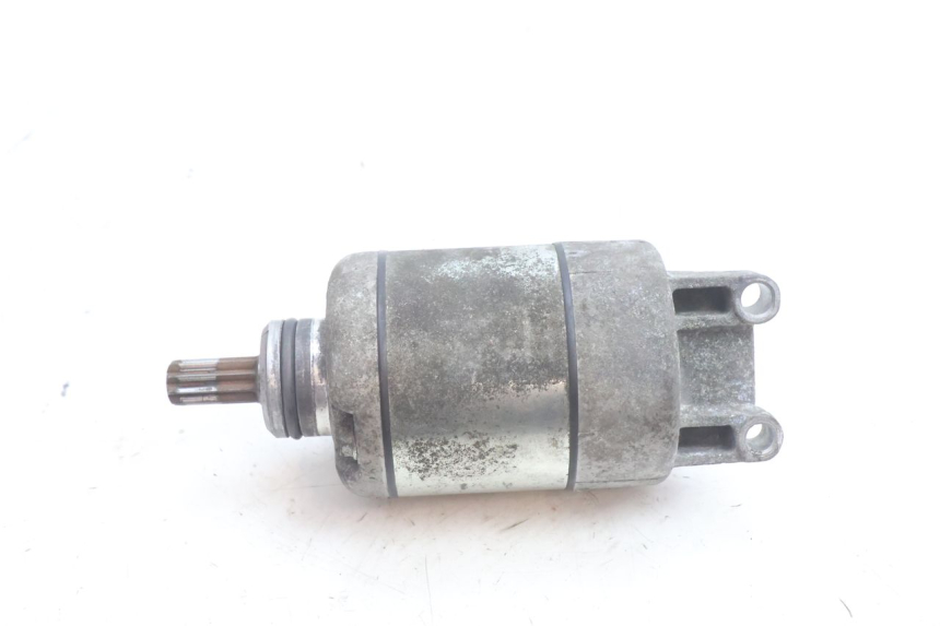 photo de STARTER PEUGEOT SATELIS 125 (2006 - 2009) - Alternative perspective