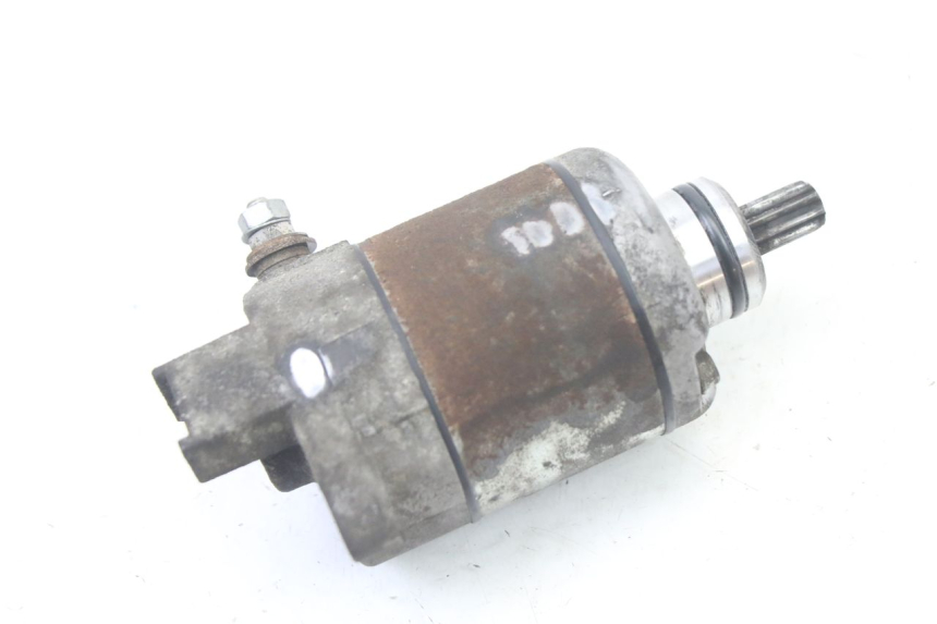 photo de STARTER APRILIA SCARABEO GT TOURING 125 (1999 - 2005) - Alternative perspective