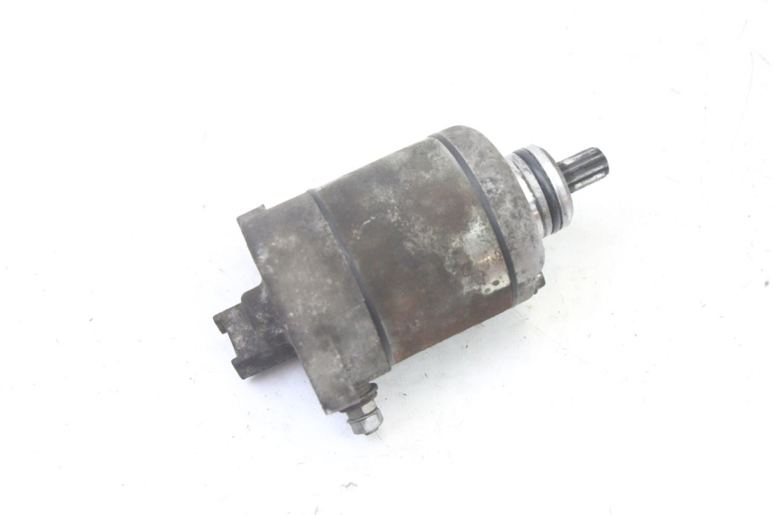 photo de STARTER APRILIA SCARABEO GT TOURING 125 (1999 - 2005) - Technical close-up