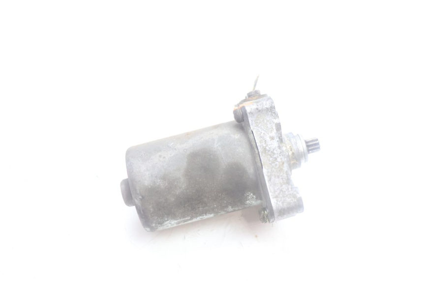 photo de STARTER HONDA SCV LEAD 100 (2003 - 2007) - Zoom on usage condition