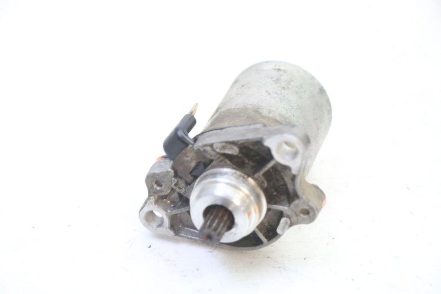 photo de STARTER PEUGEOT STREETZONE I NAKED 2T 50 (2018 - 2020) - Zoom on usage condition